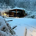 Le Clos Des Thermes Bed & Breakfast 4*