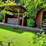 Le Clos Des Thermes Bed & Breakfast