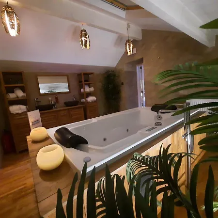 Le Clos Des Thermes فندق مبيت وإفطار