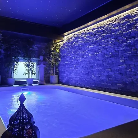 Le Clos Des Thermes De Luxe Avec Wellness Privatif Bed & Breakfast *