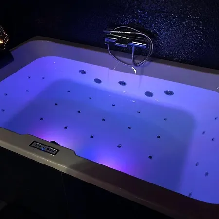 Bed & Breakfast Le Clos Des Thermes De Luxe Avec Wellness Privatif *