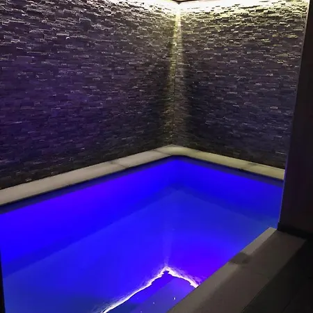 Couette-café Le Clos Des Thermes De Luxe Avec Wellness Privatif