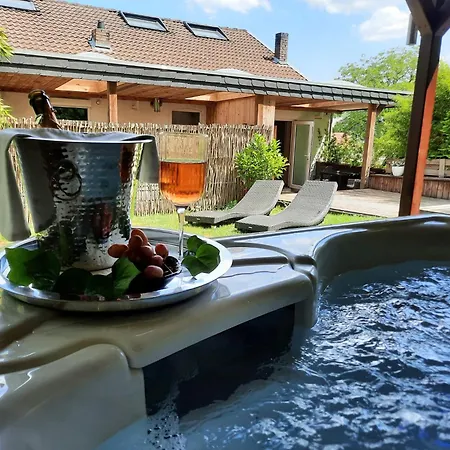 فندق مبيت وإفطار Le Clos Des Thermes شو فونتان