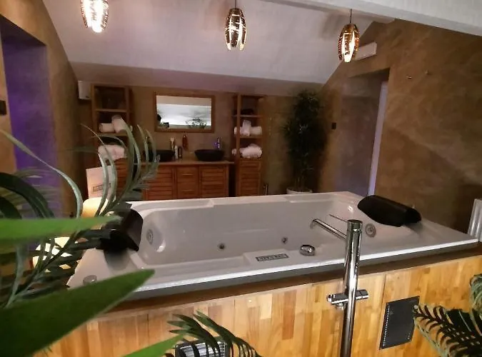 Le Clos Des Thermes 4*