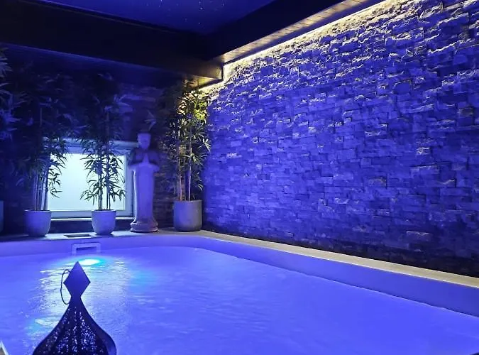 Le Clos Des Thermes Bed & Breakfast 4*